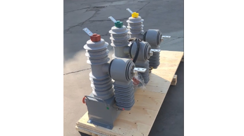 Permanent Magnet Outdoor Vacuum Circuit Breaker (VCB)